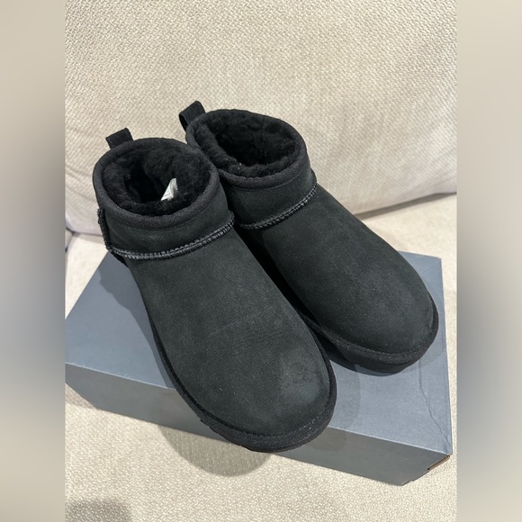 UGG Shoes - UGG Ultra Mini Classic Boot (Women)